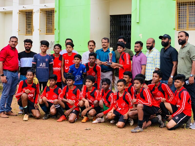 പ്രമാണം:19075 sports8.jpg