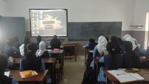 25043 smart class.jpeg