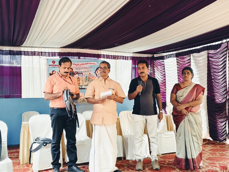 പ്രമാണം:41606 Praveshanolsavam 4.jpg