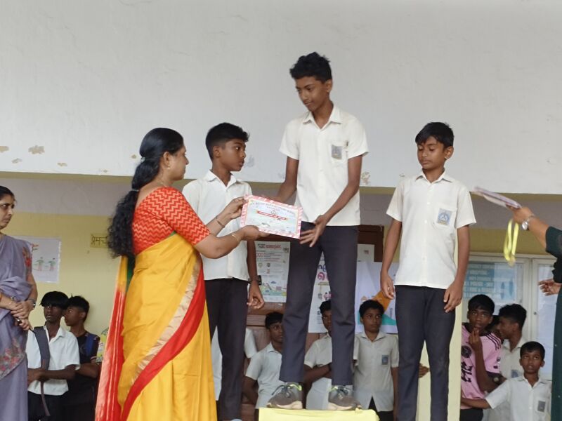 പ്രമാണം:44018 ss 7 24.jpg