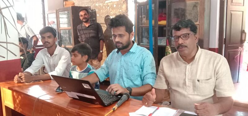 പ്രമാണം:11007 yf22 32.jpeg