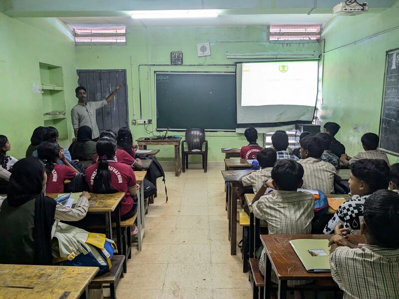 പ്രമാണം:12039 public property2.jpg