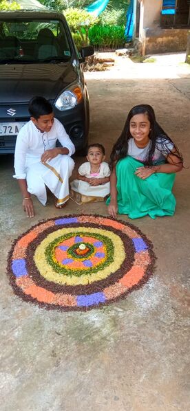 പ്രമാണം:15008 onam.jpeg