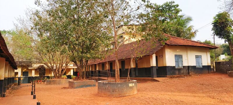 പ്രമാണം:21121vadasseripuramschool.jpg