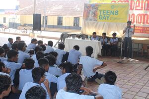 26056 TEENS DAY4.JPG