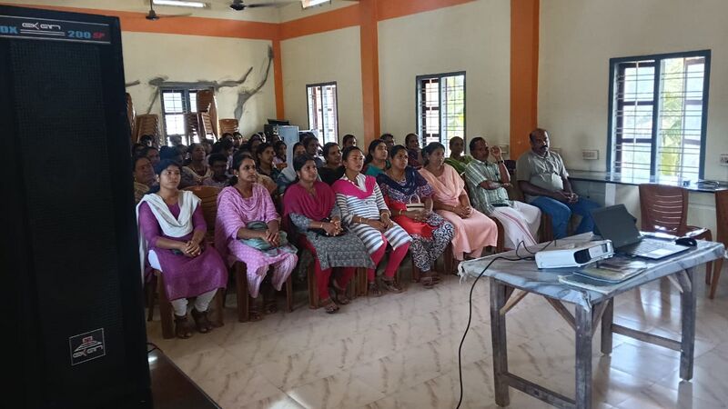 പ്രമാണം:46063-PTA2025-28 Batch.jpg