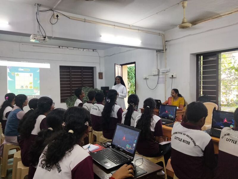 പ്രമാണം:LK2024-27STGHS (1).jpg