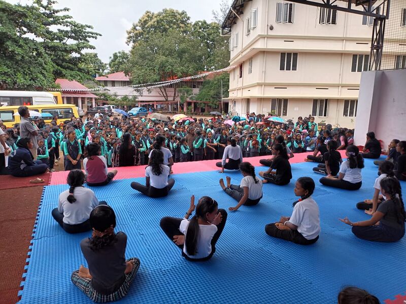 പ്രമാണം:Yoga day01.jpg