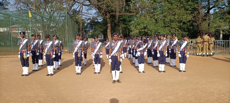 പ്രമാണം:21060 republic day parede boys.jpg