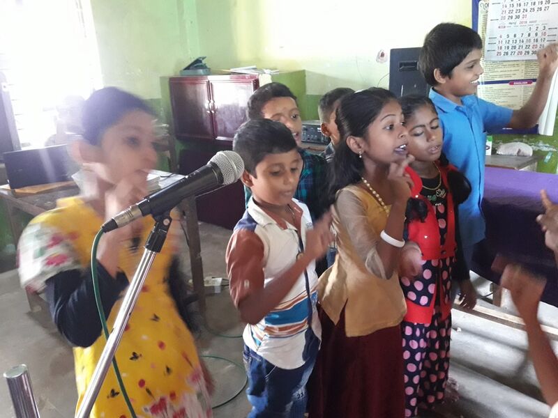 പ്രമാണം:21302-Engclub2019 06.jpg