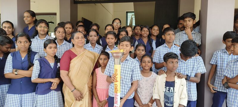 പ്രമാണം:25082School Olympics1.jpg