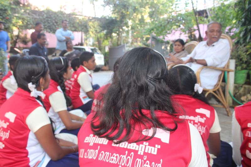 പ്രമാണം:41059 vp8.JPG