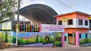 42338 school main building.jpg