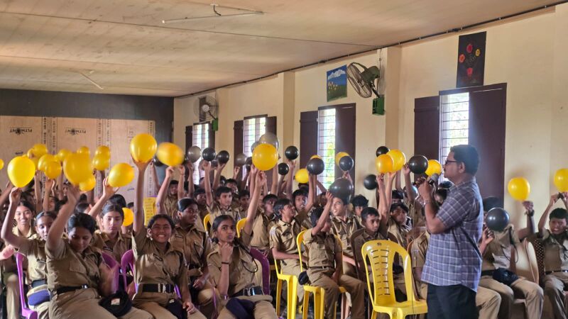 പ്രമാണം:55a.jpg
