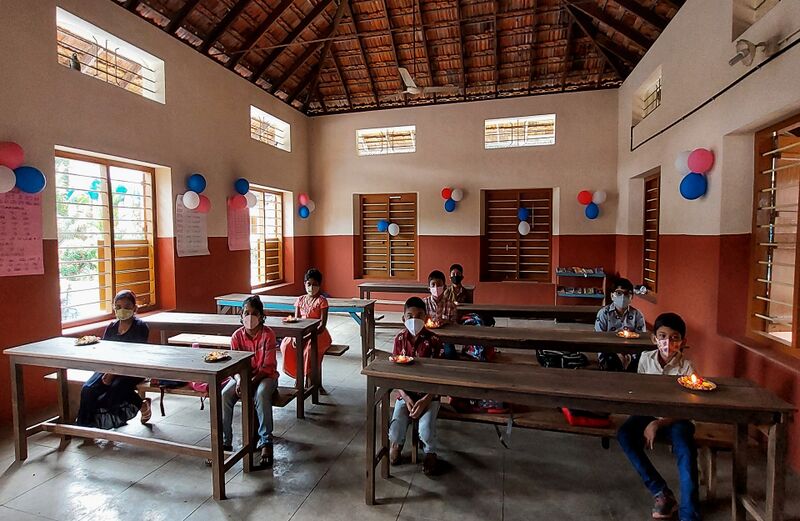 പ്രമാണം:BS21 KTM 31226 5.jpg