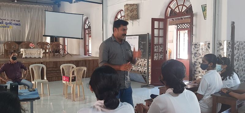 പ്രമാണം:14002 class2.jpeg