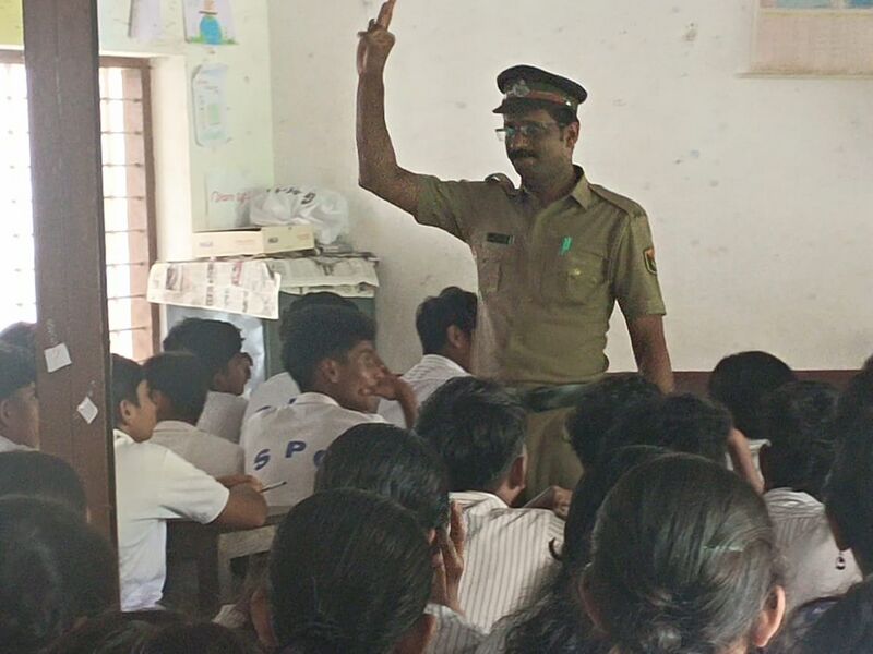 പ്രമാണം:23066-anti-drug-class2.jpg