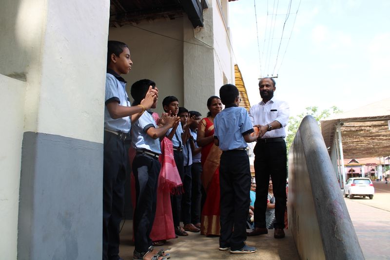 പ്രമാണം:26056 വായനാദിനം2.JPG