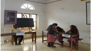 30053 ELECTION12.JPG