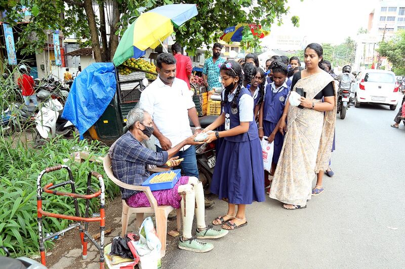 പ്രമാണം:33070 nallapadam22-23 4.jpeg