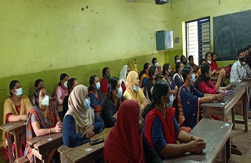 പ്രമാണം:40001-KLM-LKCS22-5 - B S HUSSAIN.jpg