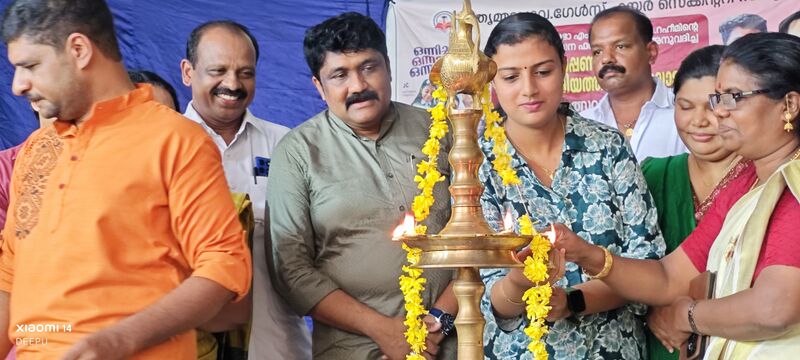 പ്രമാണം:42027 auditorium7.jpeg