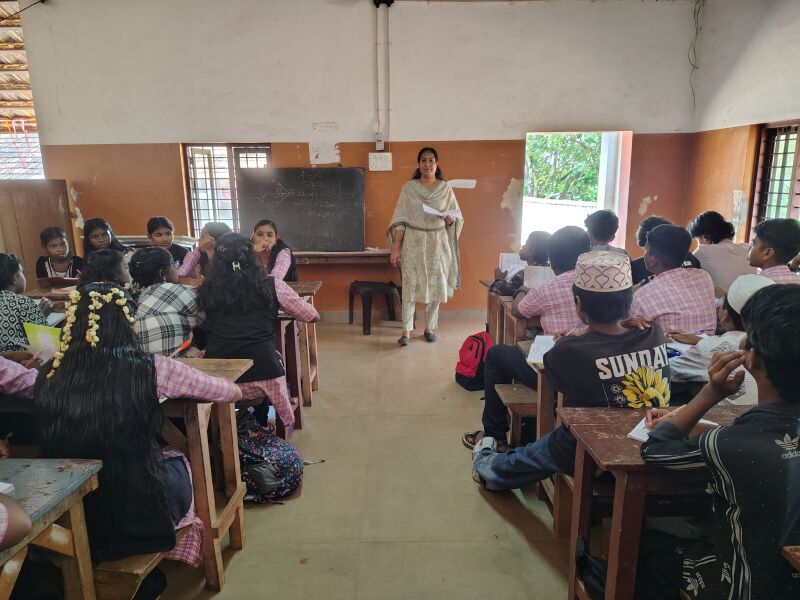 പ്രമാണം:42050 mathsclub2026.jpg