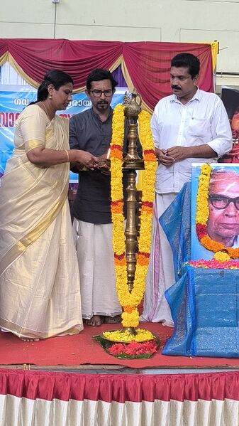 പ്രമാണം:44029 2690.jpg