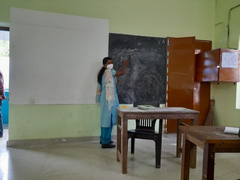 പ്രമാണം:44055 nima maths.jpeg