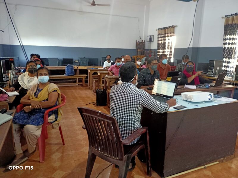 പ്രമാണം:Pkd 21104 batch 1.jpeg