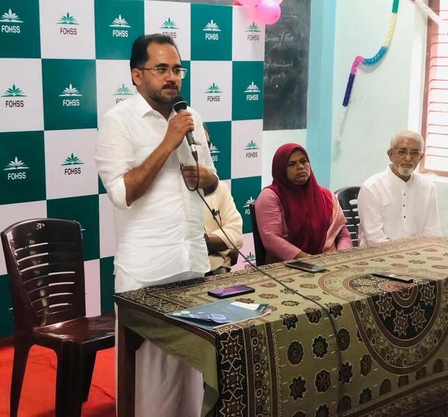 പ്രമാണം:18103 fist day 24-25 4.jpg