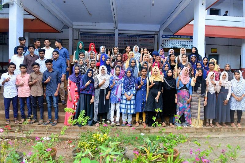 പ്രമാണം:19015 A+ Winners 1.jpg