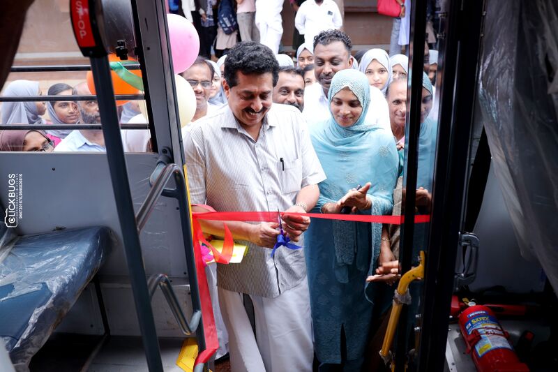 പ്രമാണം:21096-pravesanothsavam -4.jpg