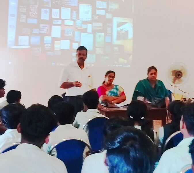 പ്രമാണം:34013eng club25a.jpg