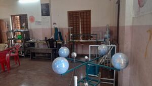 35233 science lab 5.jpeg