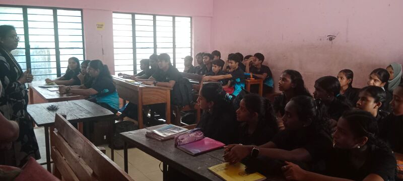 പ്രമാണം:43017 LK SC 2.jpeg