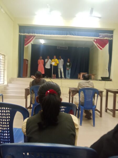 പ്രമാണം:43078-roleplay secondprize.jpg