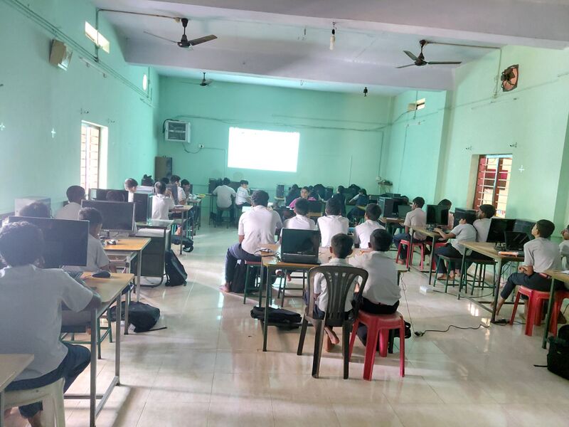 പ്രമാണം:45054pc 1.jpg