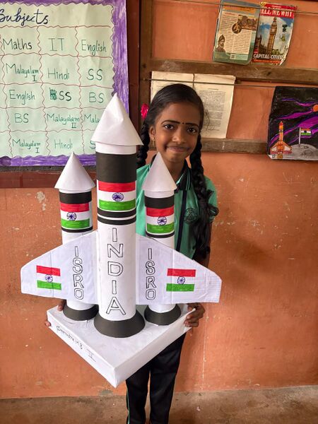 പ്രമാണം:Chandradinam 42555.jpeg