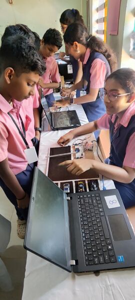 പ്രമാണം:Tech fest 2.jpeg