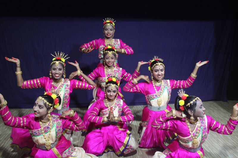 പ്രമാണം:Yf35052 22 (2).JPG