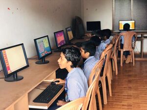 13373 hitechcomputerlab.jpg