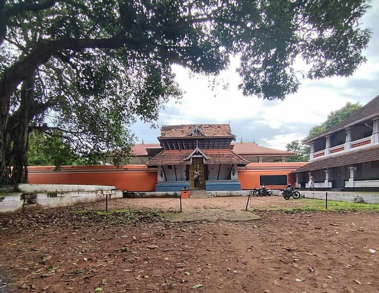 പ്രമാണം:22420temple.jpeg