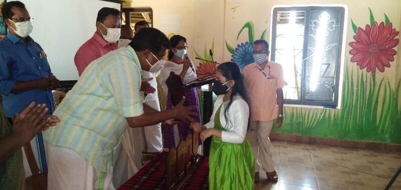 പ്രമാണം:35230 127.jpg