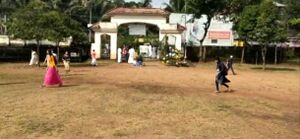 BS21 KTM 32005 1.jpg