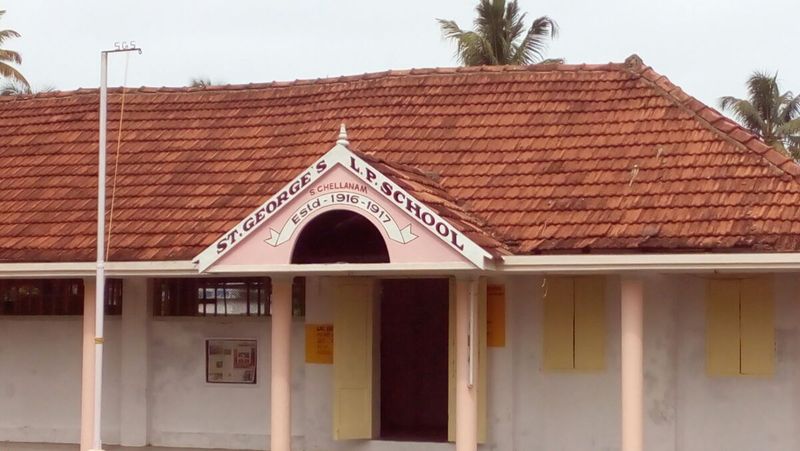 പ്രമാണം:St George LPS Chellanam.jpg