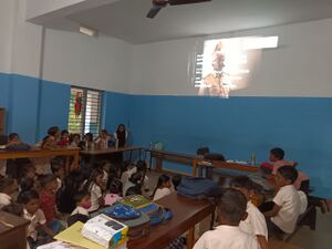 19633 hitech class room.jpg