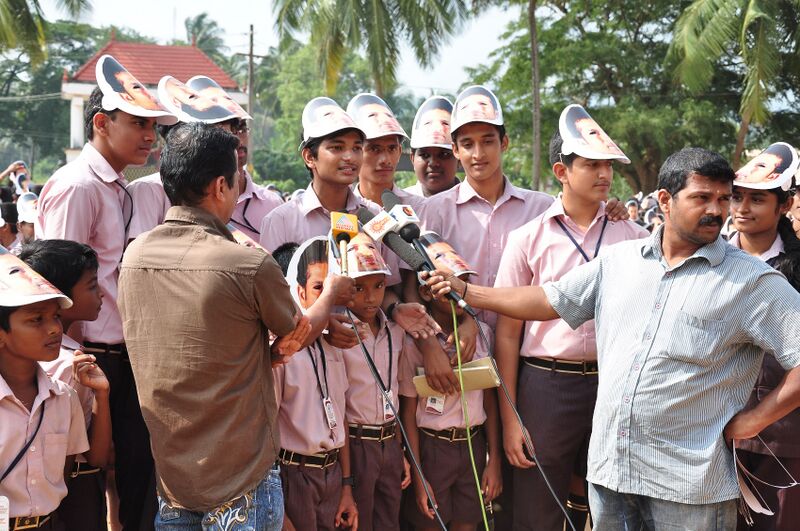 പ്രമാണം:21010 2013 sachin1.jpg