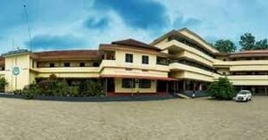 25043 schoolphoto aluva.jpg