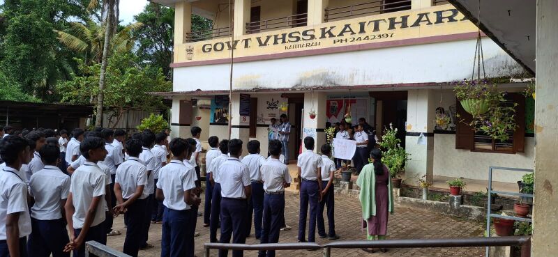 പ്രമാണം:25072GHSK hindi dinacharanam.jpg